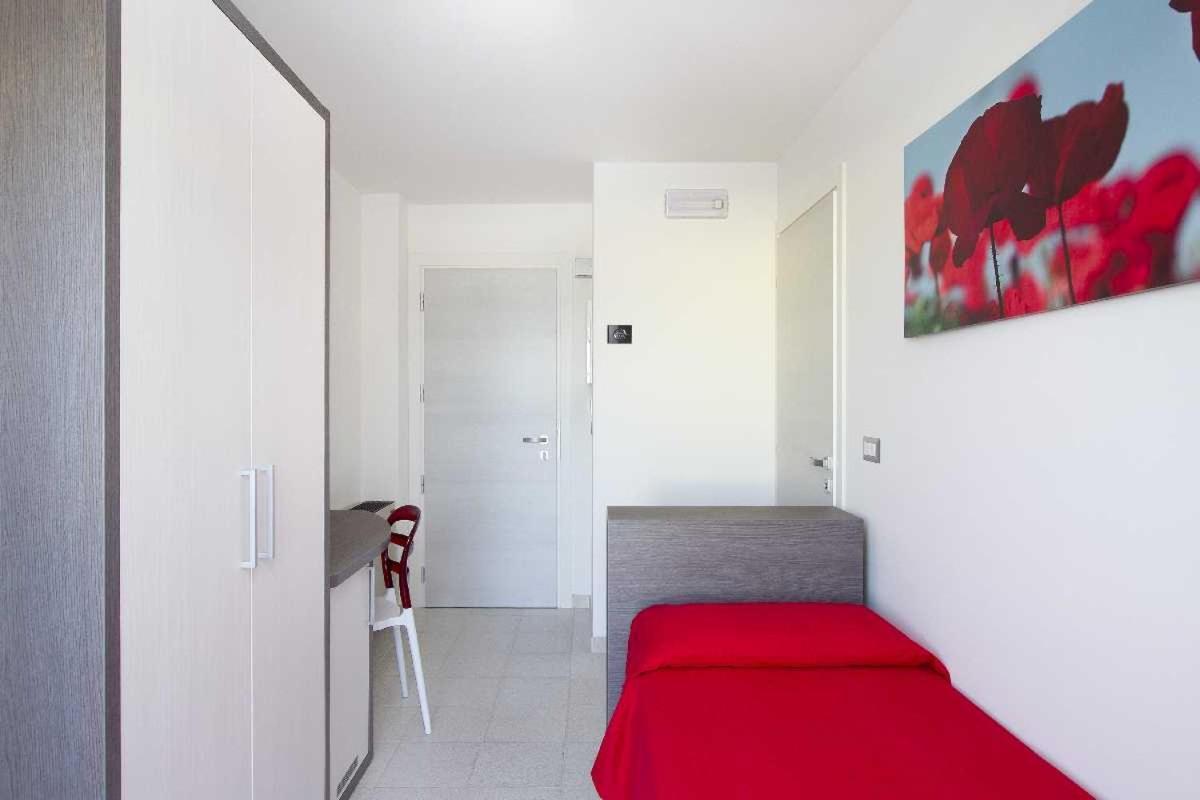 Hotel La Maestra Grottammare Bagian luar foto