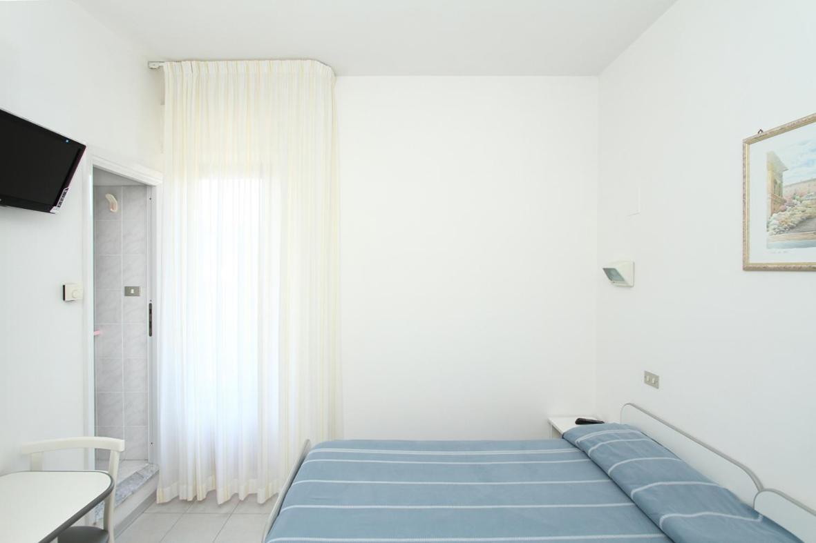 Hotel La Maestra Grottammare Ruang foto